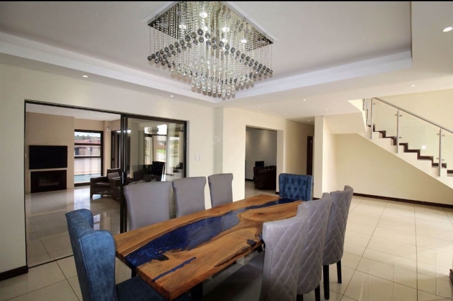 5 Bedroom Property for Sale in Lilyvale Free State